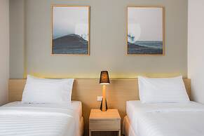 Snoozz Hotel - Hostel