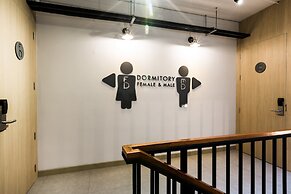 Snoozz Hotel - Hostel