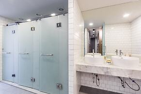 Snoozz Hotel - Hostel