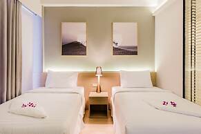 Snoozz Hotel - Hostel