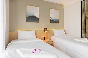 Snoozz Hotel - Hostel