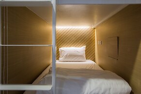 Snoozz Hotel - Hostel