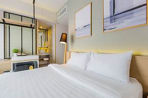 Snoozz Hotel - Hostel