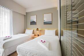 Snoozz Hotel - Hostel