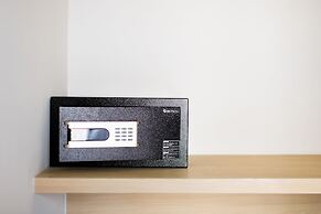 Snoozz Hotel - Hostel