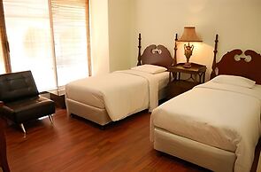 Arimbi Pejaten Suites