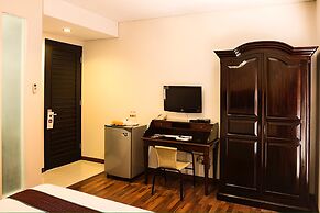 Arimbi Pejaten Suites