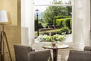 Roundthorn Country House and Luxury Apartments