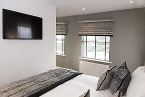 Roundthorn Country House and Luxury Apartments