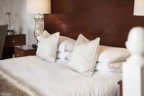 Roundthorn Country House and Luxury Apartments