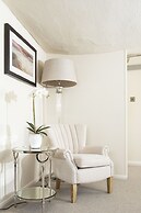 Roundthorn Country House and Luxury Apartments