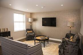 Roundthorn Country House and Luxury Apartments