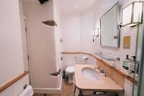 The Bull and Townhouse, Beaumaris- The Inn Collection Group