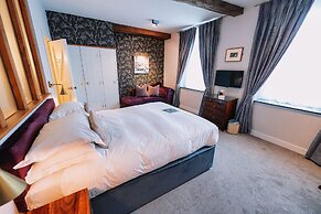 The Bull and Townhouse, Beaumaris- The Inn Collection Group