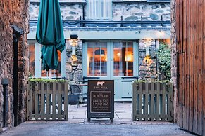 The Bull and Townhouse, Beaumaris- The Inn Collection Group