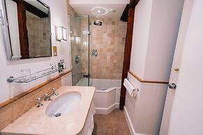 The Bull and Townhouse, Beaumaris- The Inn Collection Group