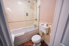 The Bull and Townhouse, Beaumaris- The Inn Collection Group