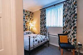 The Bull and Townhouse, Beaumaris- The Inn Collection Group