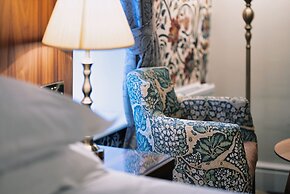 The Bull and Townhouse, Beaumaris- The Inn Collection Group