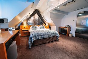 The Bull and Townhouse, Beaumaris- The Inn Collection Group