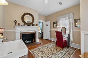 Goodbread House Bed & Breakfast Inn