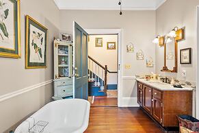 Goodbread House Bed & Breakfast Inn