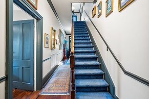 Goodbread House Bed & Breakfast Inn