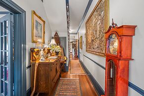 Goodbread House Bed & Breakfast Inn