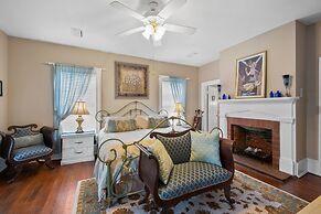 Goodbread House Bed & Breakfast Inn