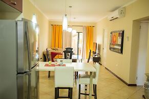 Gold Coast Luxurious and Stylish Condo