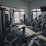 Gold Coast Luxurious and Stylish Condo