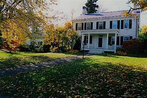 Millbrook Country House Bed & Breakfast