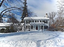 Millbrook Country House Bed & Breakfast