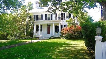 Millbrook Country House Bed & Breakfast
