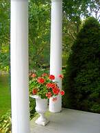 Millbrook Country House Bed & Breakfast