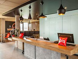 ibis Sens Hotel