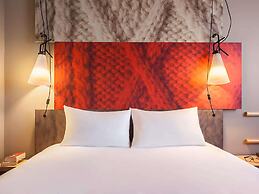 ibis Sens Hotel