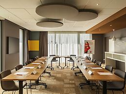 ibis Sens Hotel