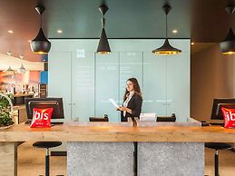 ibis Sens Hotel