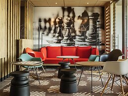 ibis Sens Hotel