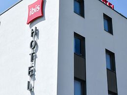 ibis Sens Hotel