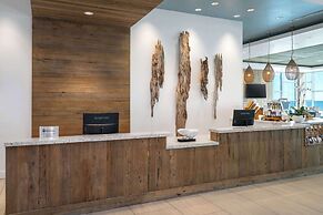 Best Western Premier The Tides