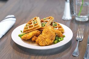 Best Western Premier The Tides