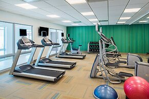 Holiday Inn Express & Suites Kingdom City by IHG