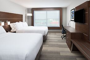 Holiday Inn Express & Suites Kingdom City by IHG