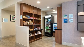 Holiday Inn Express Fullerton - Anaheim by IHG