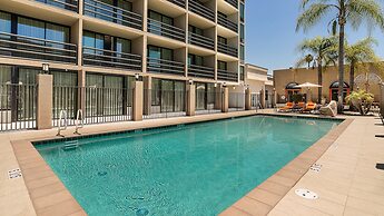 Holiday Inn Express Fullerton - Anaheim by IHG
