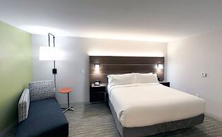 Holiday Inn Express & Suites Detroit Northwest - Livonia, an IHG Hotel