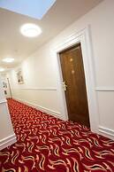Adair Arms Hotel