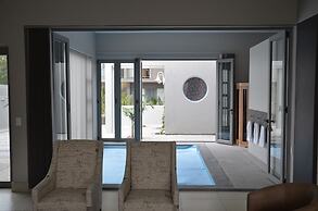 Be Still Accommodation